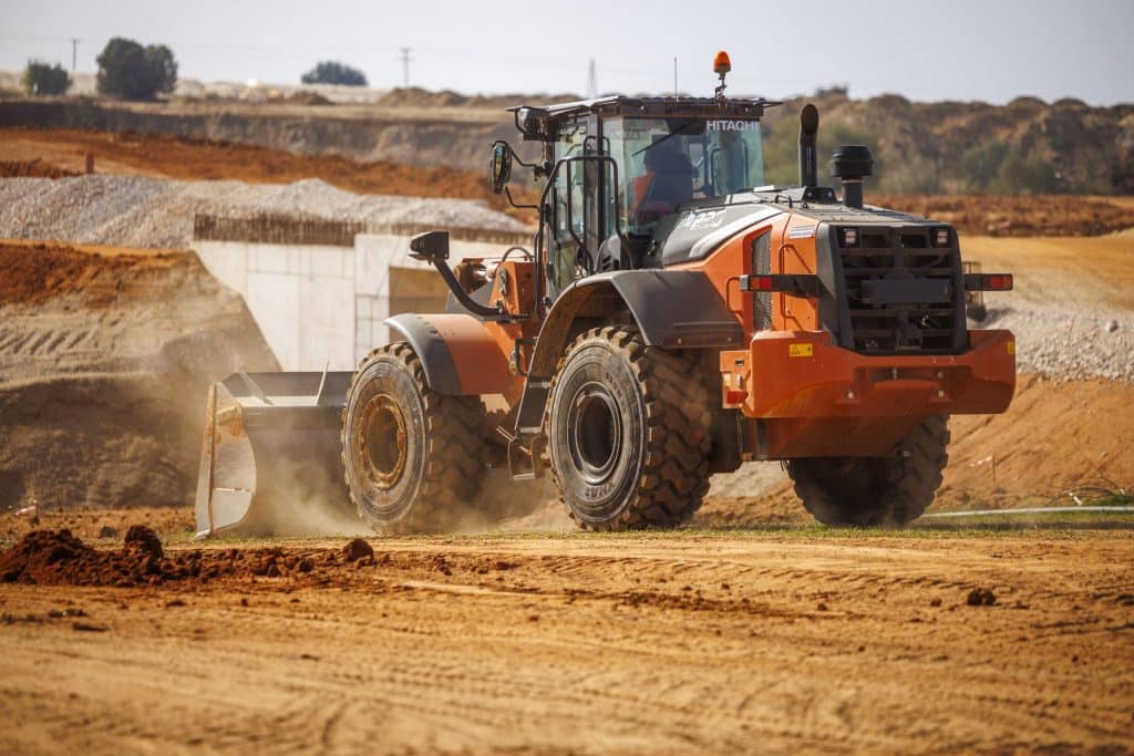 ZW220-7_working_jobsite_HCME (9)